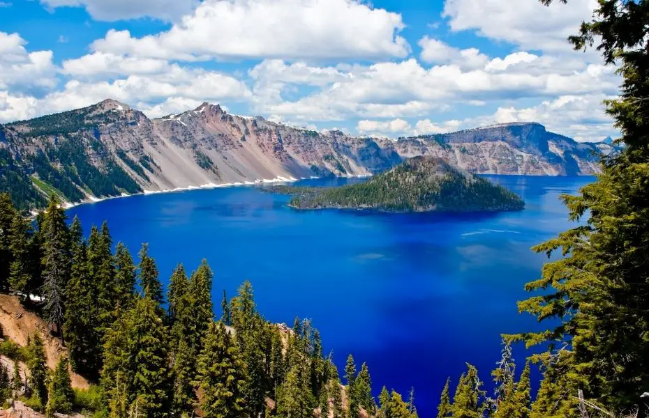 view of Crater Lake in Oregon