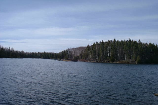 Lake Abitibi, Ontario & Quebec, Canada Vacation Info: LakeLubbers