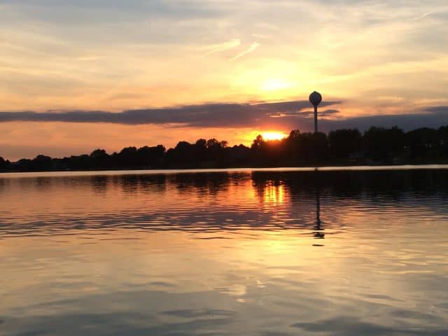 Little Swan Lake, Illinois, USA Vacation Info: LakeLubbers