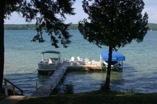 Walloon Lake, Michigan, USA Vacation Info: LakeLubbers